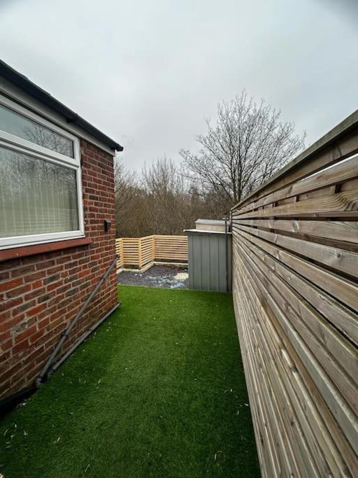 Lovely 5Br Home In Manchester. Close To The City Экстерьер фото